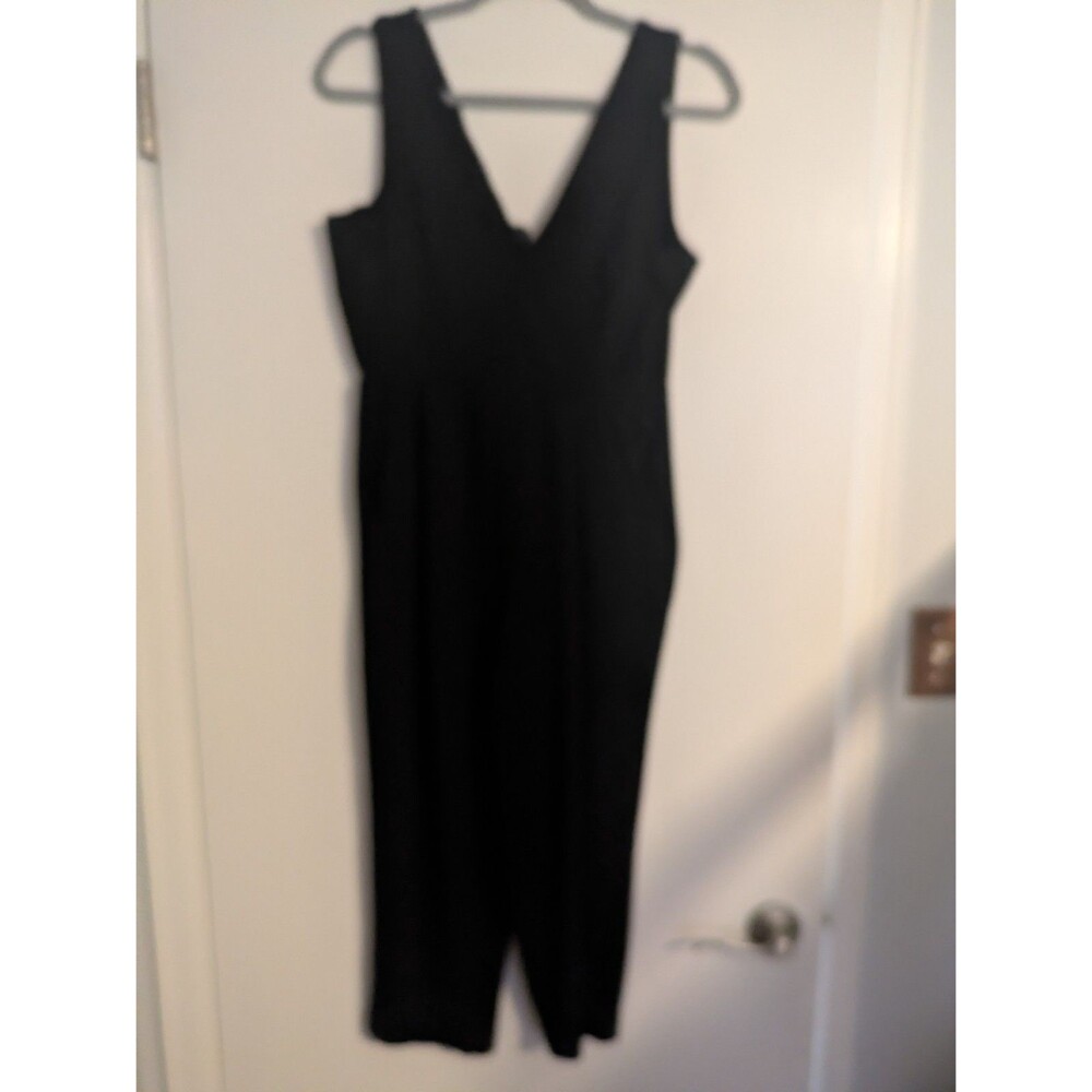 French Connection Jumpsuit 8 Black V Neck Zipper Straight Leg Sleeveless Pull On - Picture 3 of 6